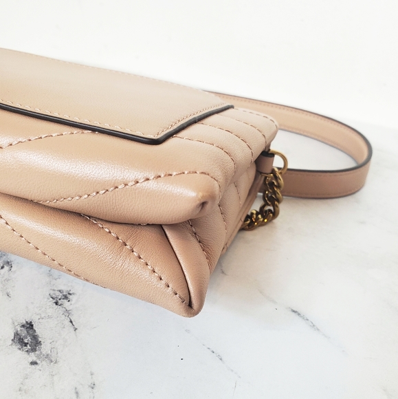 Tory Burch Kira Chevron Chain Wallet - Picture 8 of 11